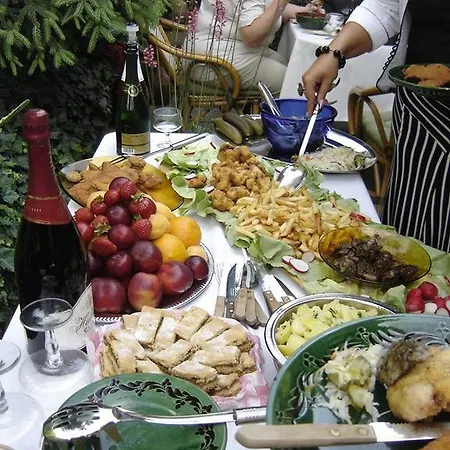 Fonagy Es Walter Vendeg- Es Borhaz Bed & Breakfast Vac