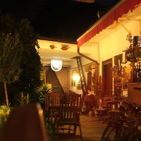 Bed & Breakfast Fonagy Es Walter Vendeg- Es Borhaz 3*