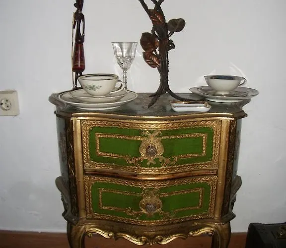 Fonagy Es Walter Vendeg- Es Borhaz Bed & Breakfast Vác